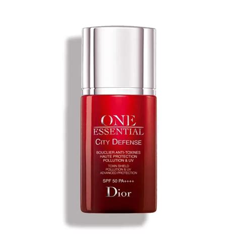 dior one essential city defense|One Essential City defense toxin shield pollution & uv advanced .